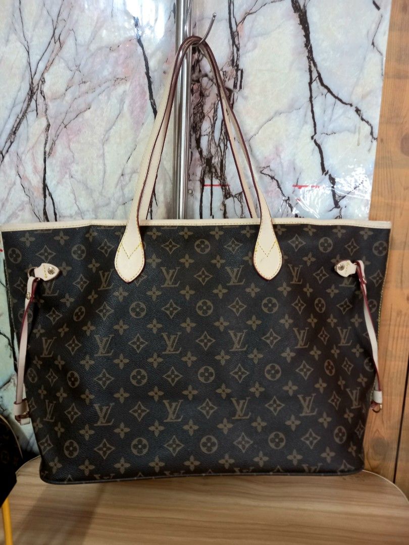 Louis vuitton neverfull with zipper 2025