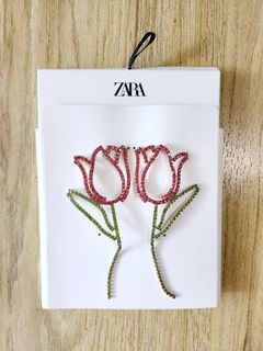 Luxurious Sparkling Tulip Flower Earrings