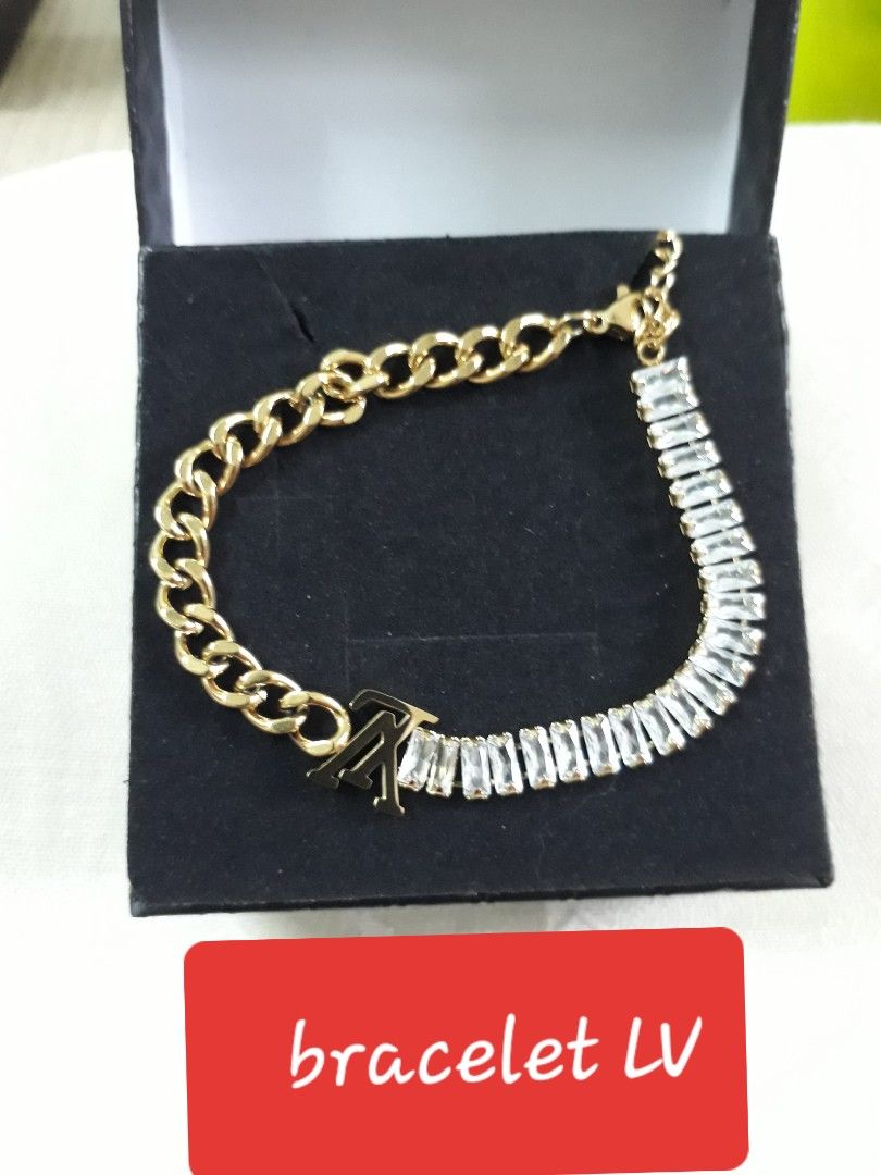 LV BRAND Women s Fashion Jewelry Organisers Bracelets on
