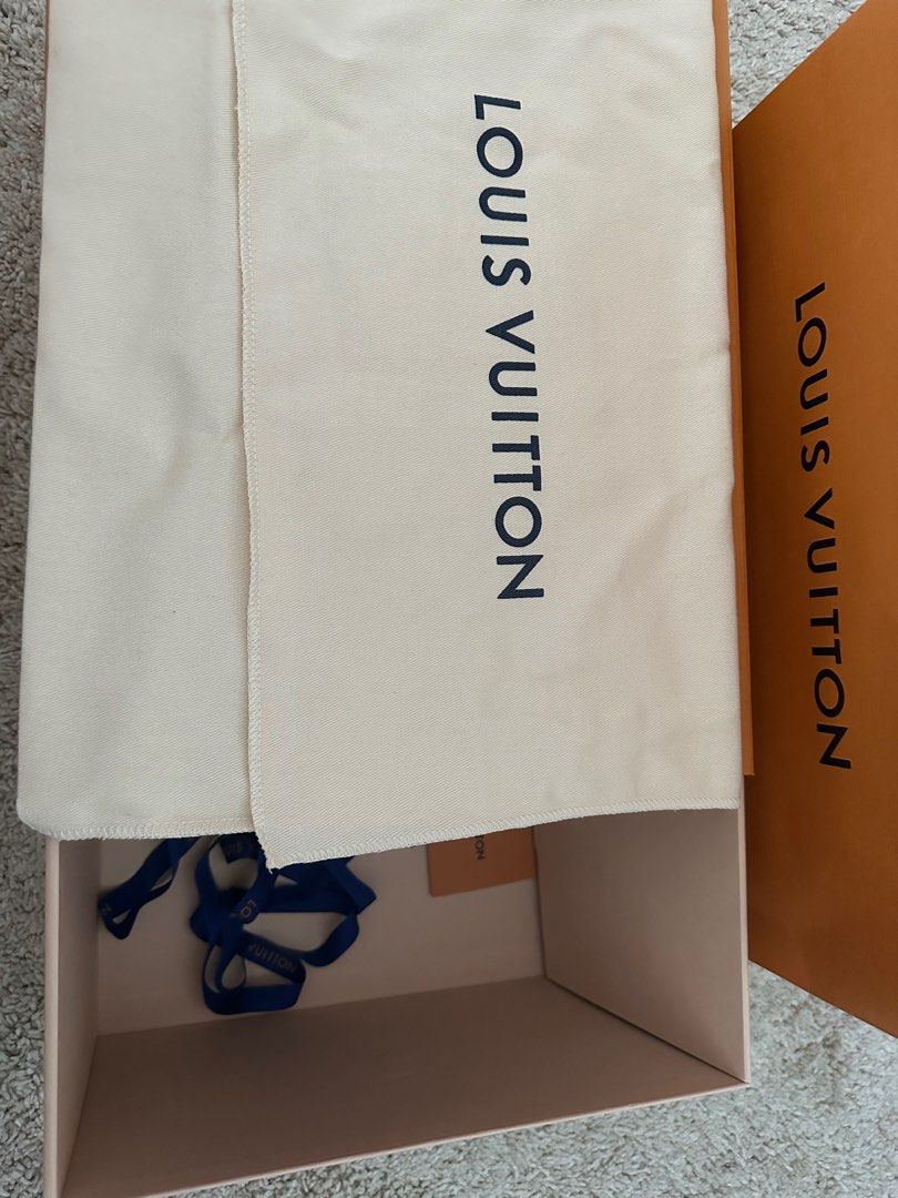 Authentic Louis Vuitton Box and Paper Bag 36*30*8cm