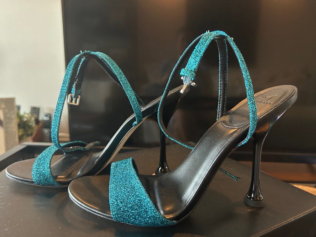Marc fisher high heels hotsell