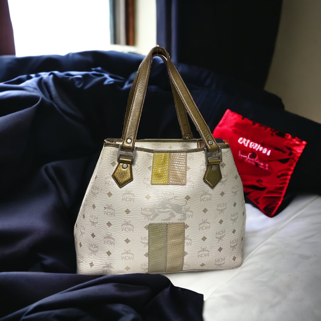 Mcm tote hotsell bag price