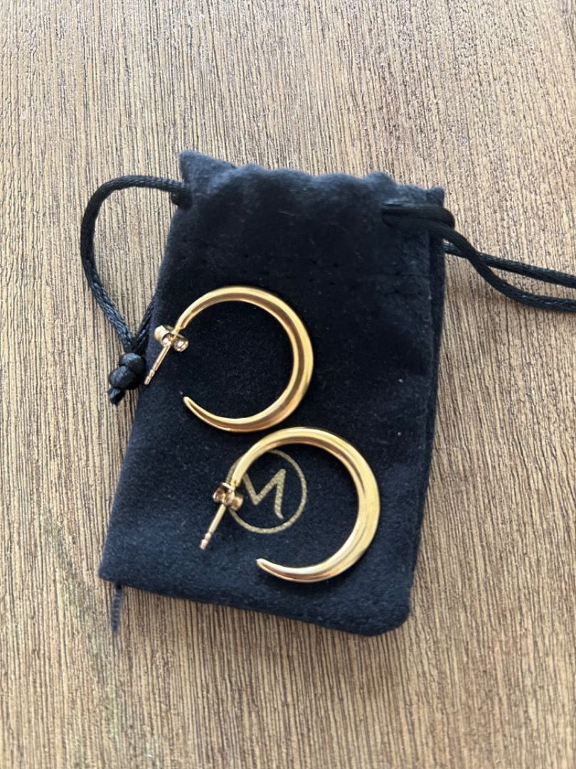 Gold vermeil mejuri discount