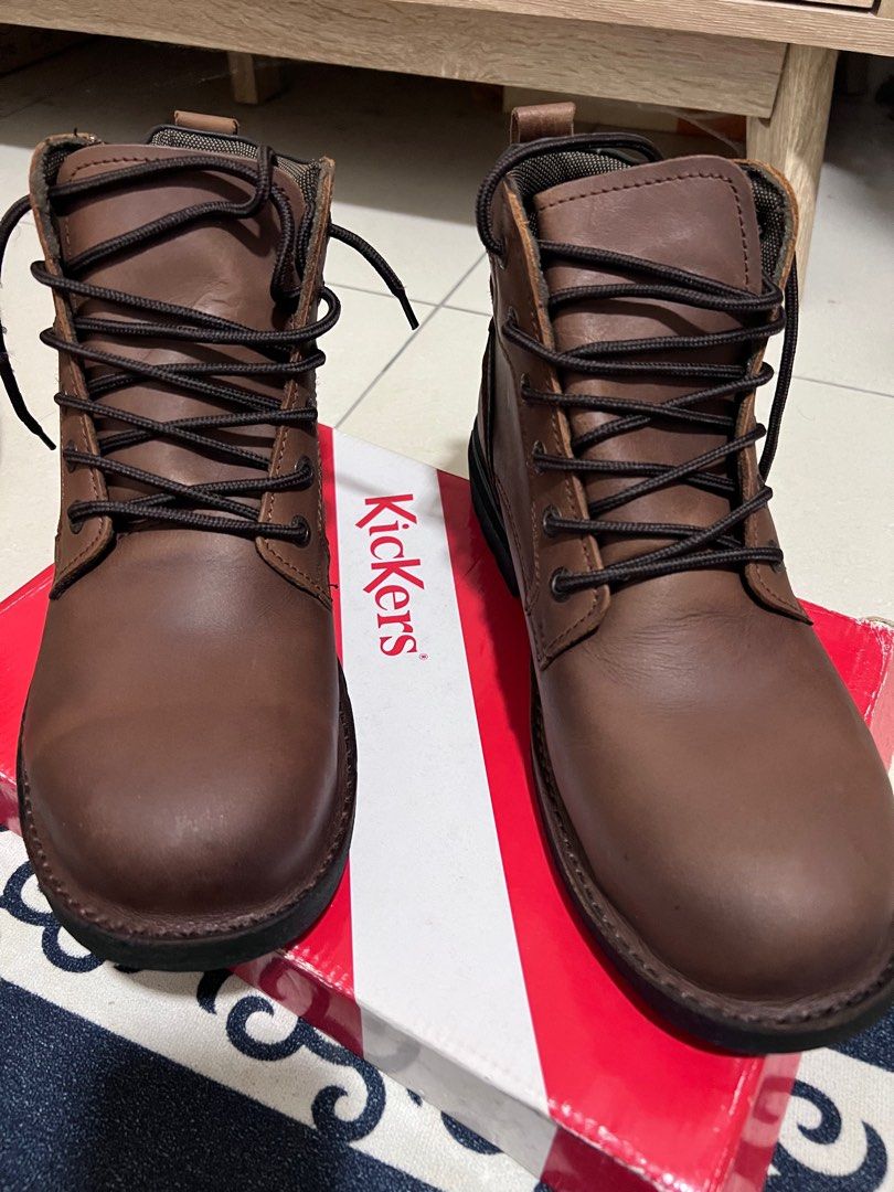 Kickers online safety boots