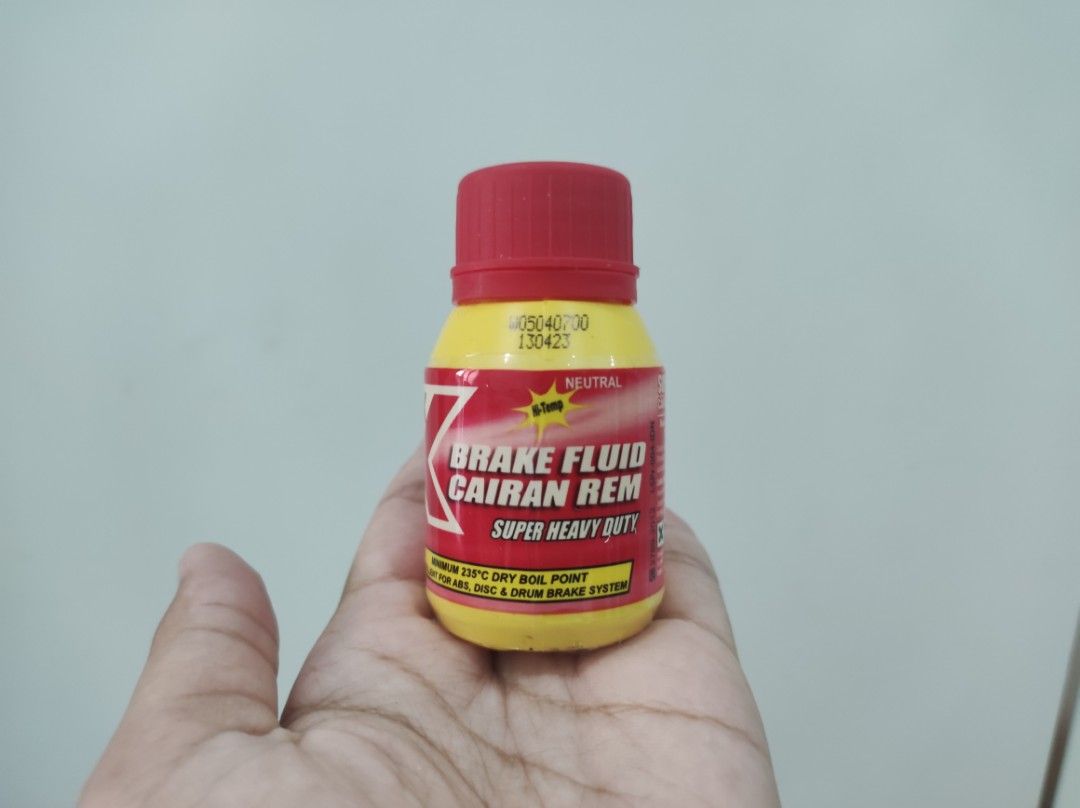Jual OLI REM MINYAK REM KOPLING BRAKE FLUID MERK REDEX 300ML DOT3 MERAH DAN PUTIH Indonesia
