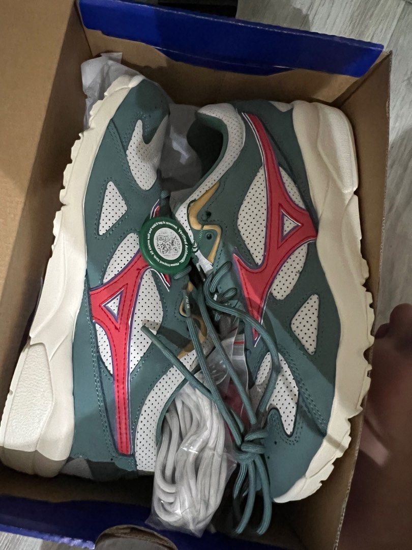 Mizuno box hotsell