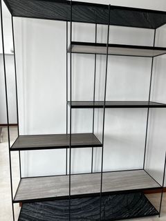 (Category: ) located in . Submitted by ettb23 (Listing ID 1253943528, Image 1). Description: .