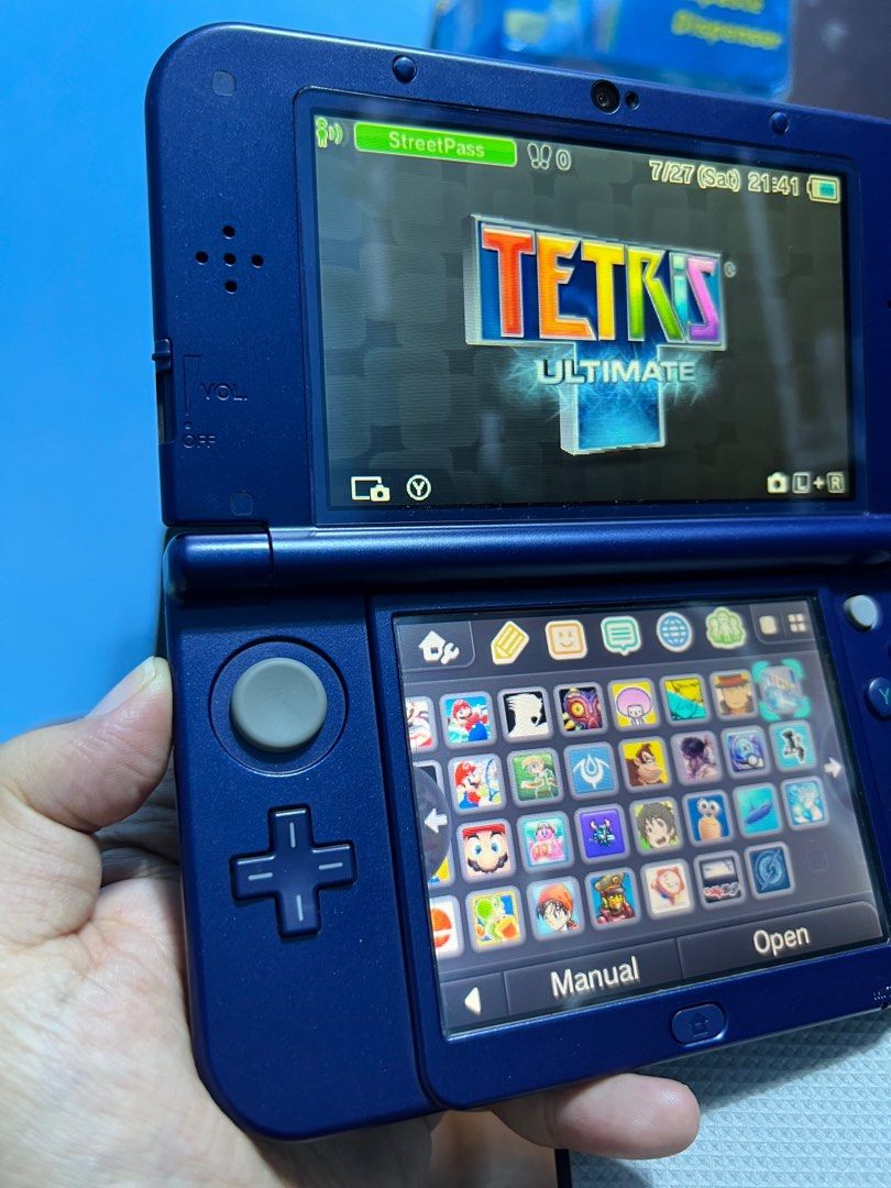 New Nintendo 3DS XL Metallic Blue (IPS Top Screen, US Version, Cfw and