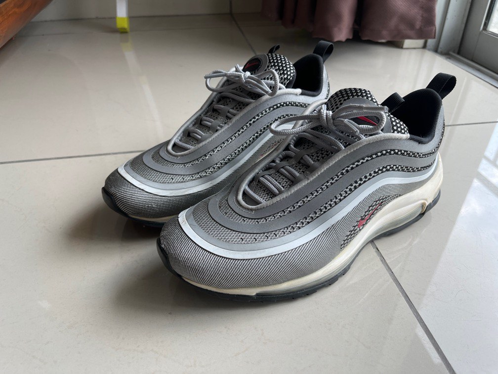 Air max 97 silver bullet retail store
