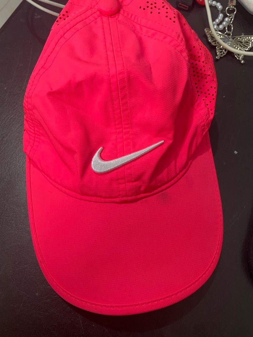 Nike Bright Pink Sports Cap (Category: Hats & Beanies) located in Quezon City. Submitted by jamqtie (Listing ID 1253955282, Image 1). Description: Nike Sports Pink Cap — lightly used — flaws on 4th and 5th pic — buyer must shoulder sf 📍 cubao, quezon city 💵 gcash or bank transfer.