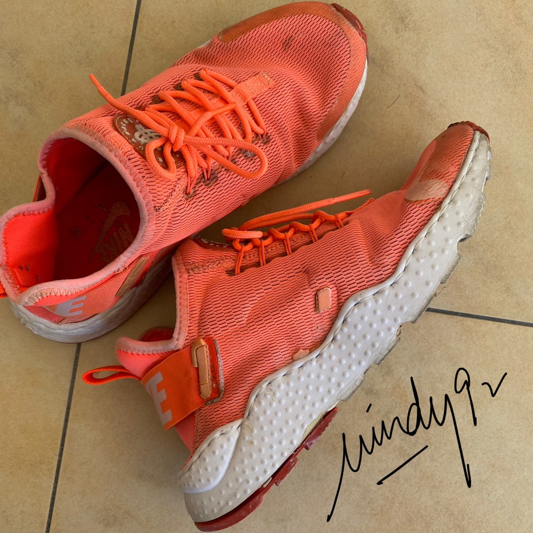 Nike huarache deals pink and orange