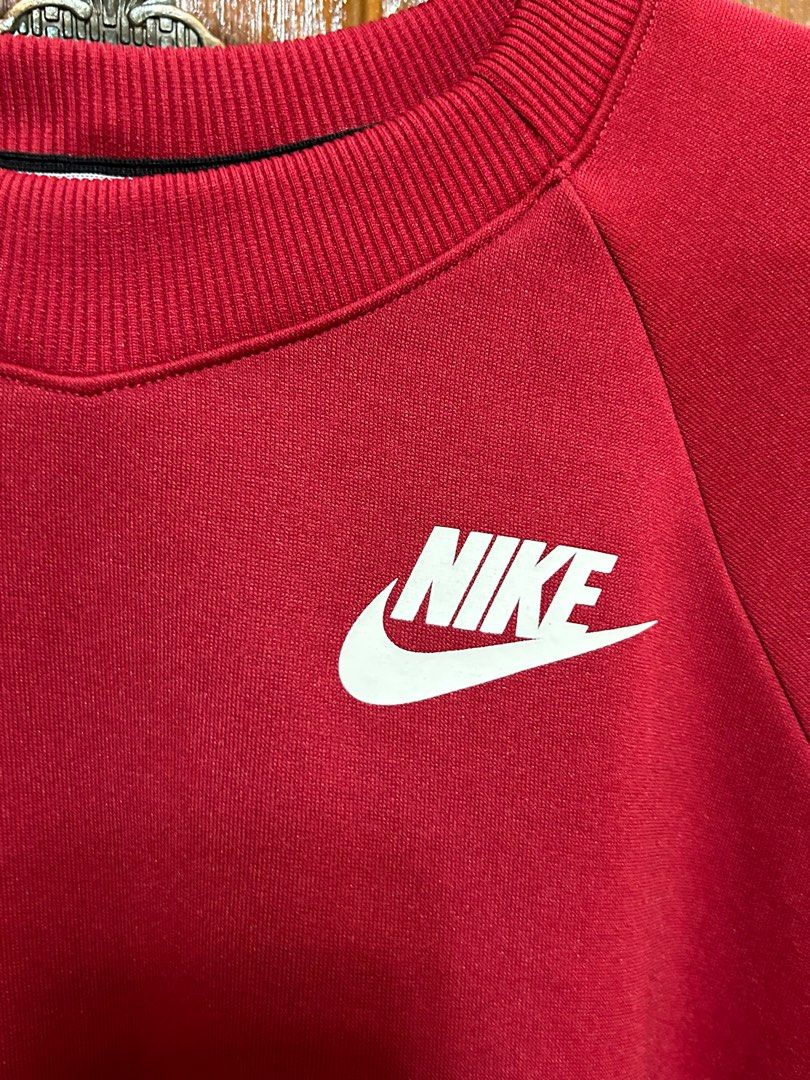 nike shoes price red