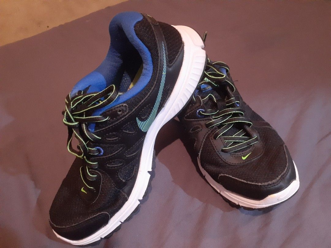 Nike women's revolution 2 running shoes discount