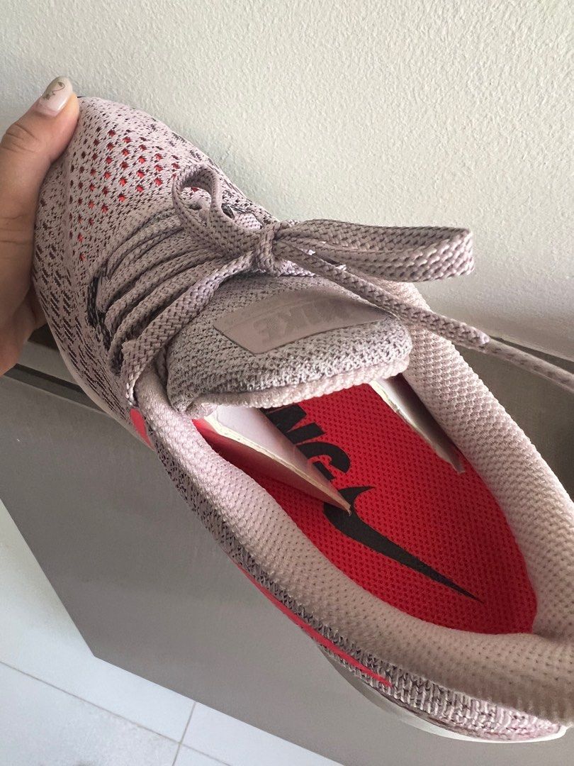 Nike deals 24.5 cm