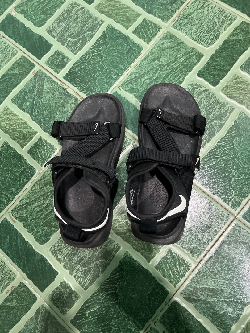 3c nike sandals