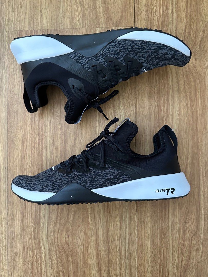 Nike foundation elite training sneaker clearance