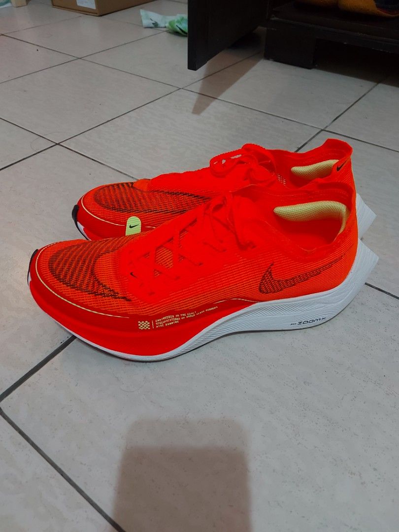 Nike zoom vaporfly 4 uomo nere hotsell