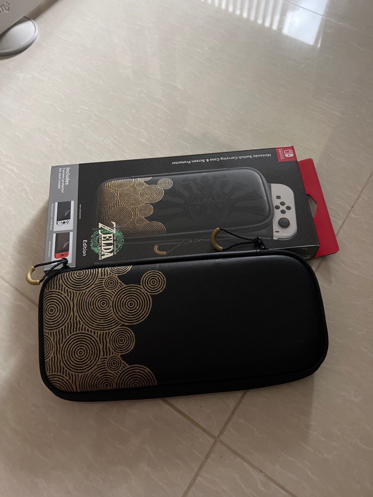 Nintendo switch zelda carry case, Video Gaming, Gaming Accessories ...