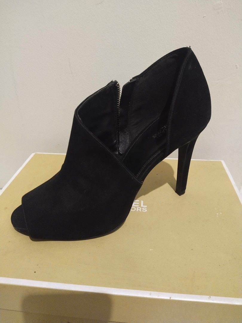 Michael kors clearance elodie bootie