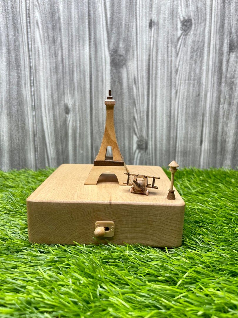 Paris Eiffel Tower Wooderful Life Collectible Wooden Music Box Waltz Of The Flowers Music
