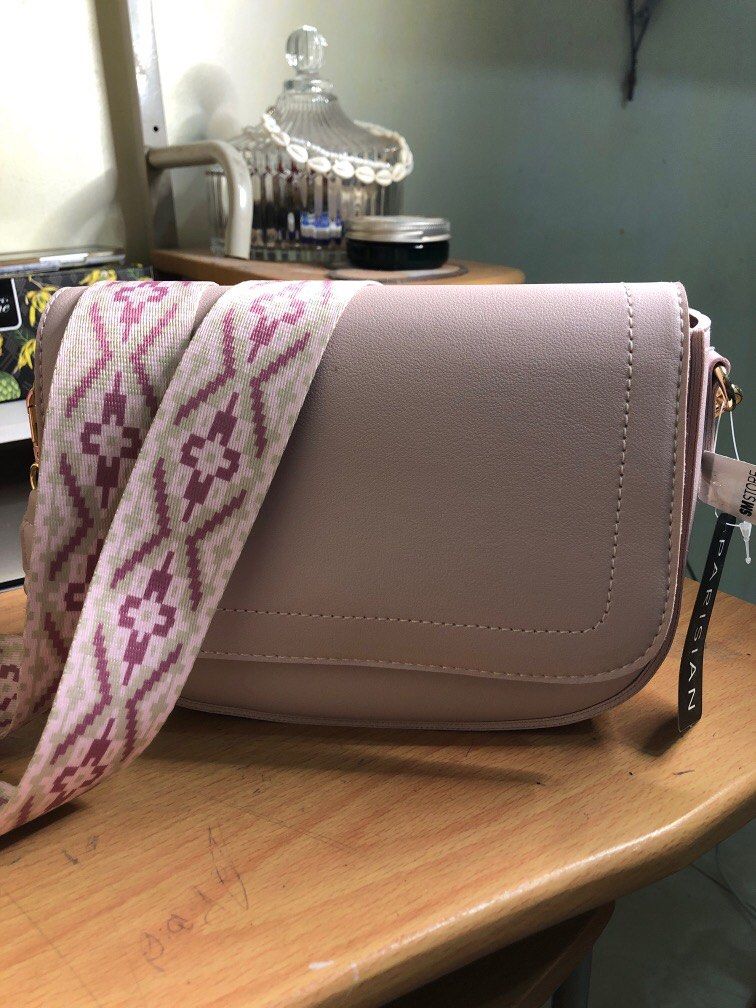 Parisian sling bag store