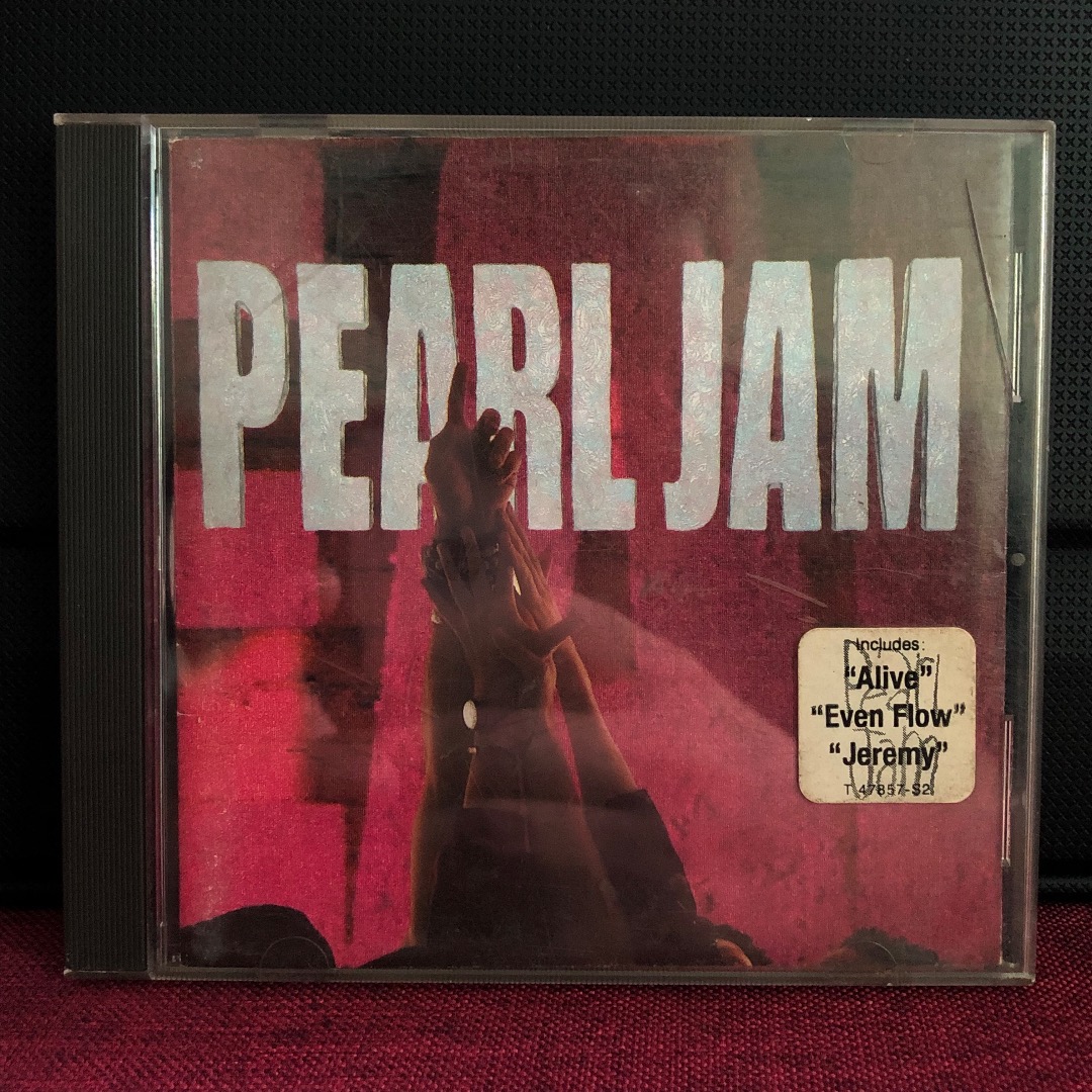 PEARL JAM - Ten, Hobbies & Toys, Music & Media, CDs & DVDs on Carousell
