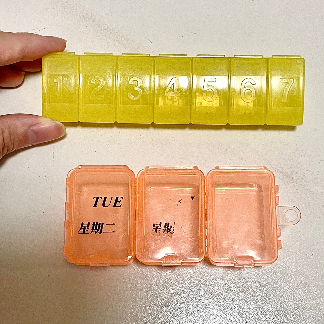 yellow-pill-organiser-freebie-furniture-home-living-kitchenware