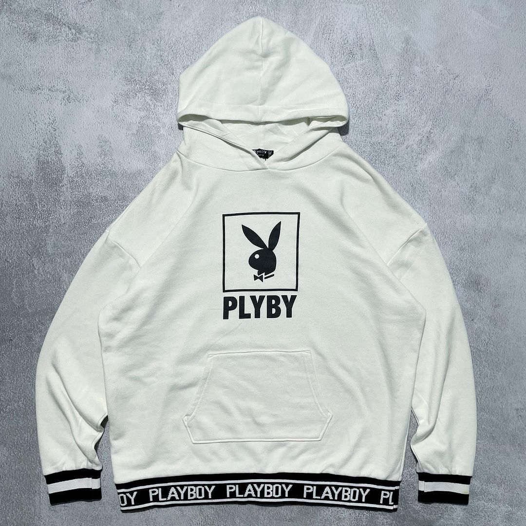 Playboy Bunny Hoodie, Fesyen Pria, Pakaian , Atasan di Carousell