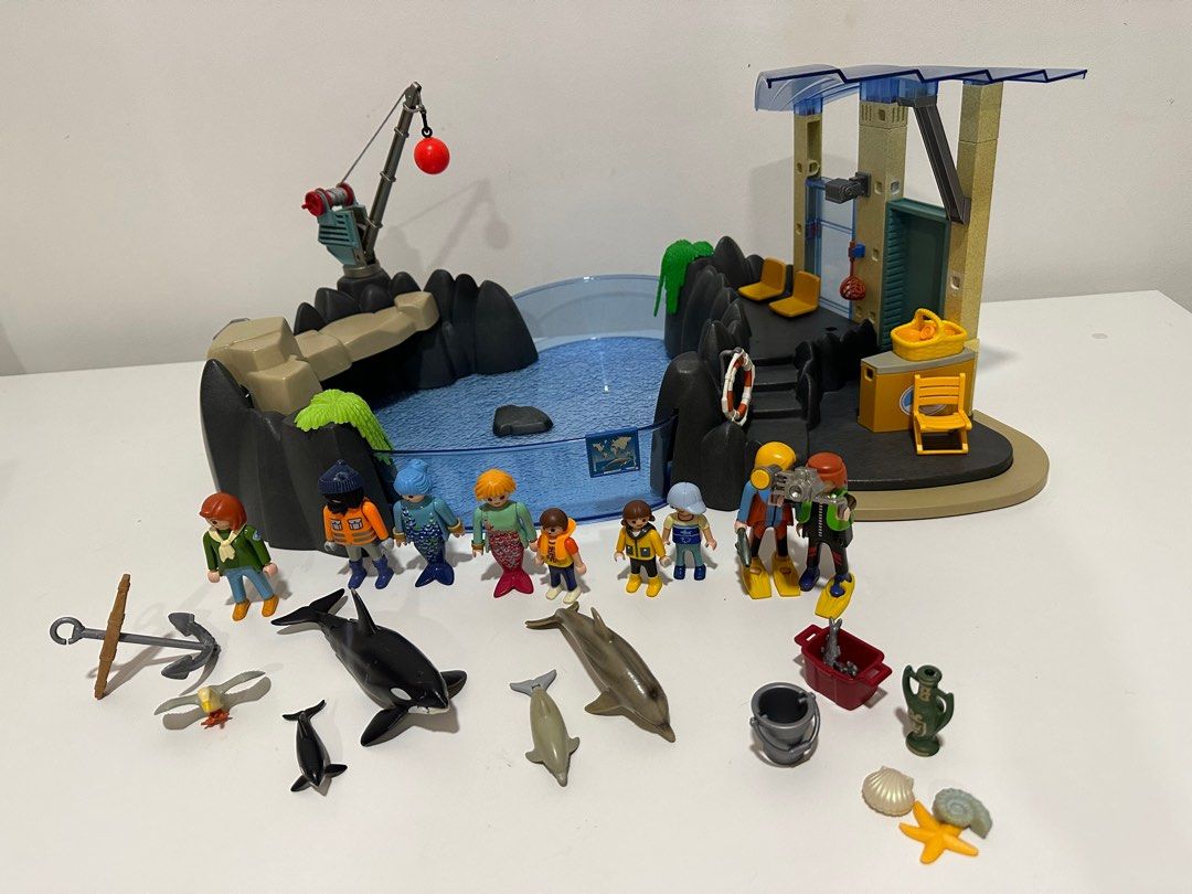 Playmobil dolphin basin top