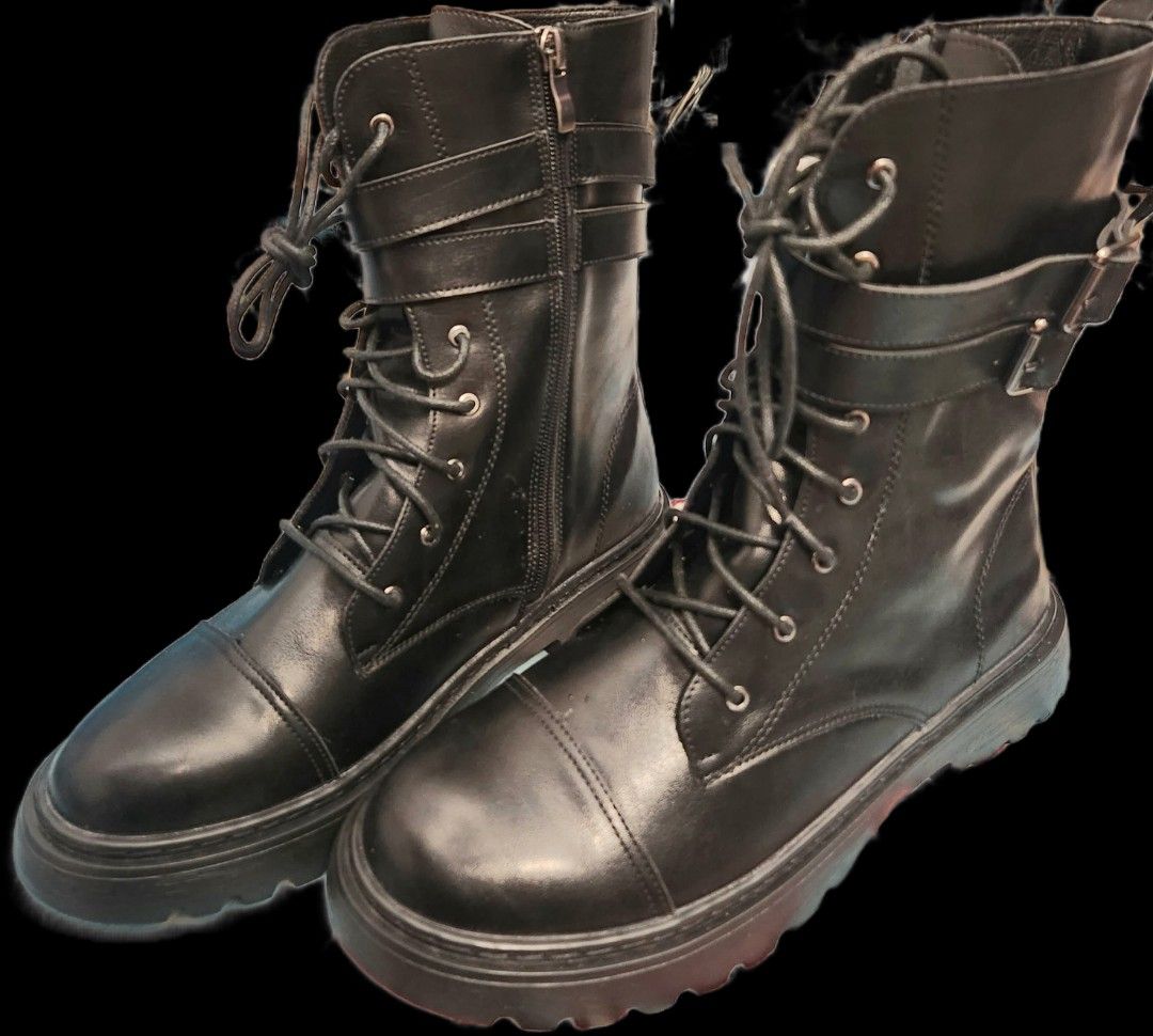 Pu boots top