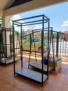 Racks + Glass + Wood Plank