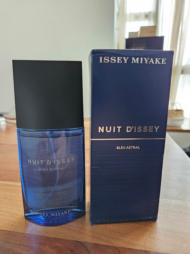  Issey Miyake Nuit D Issey for Men Eau De Toilette Spray, 2.5  Fluid Ounce : Beauty & Personal Care