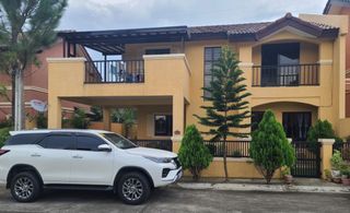 Resale house and lot Valenza Crownaisa near nuvali