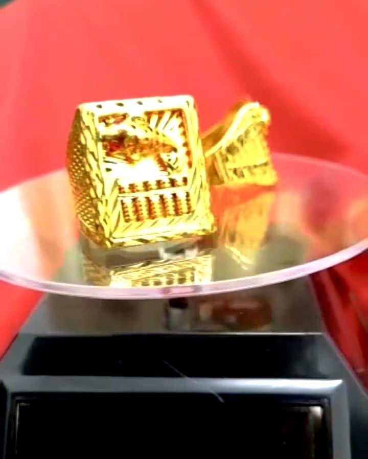 Mens asian top gold rings