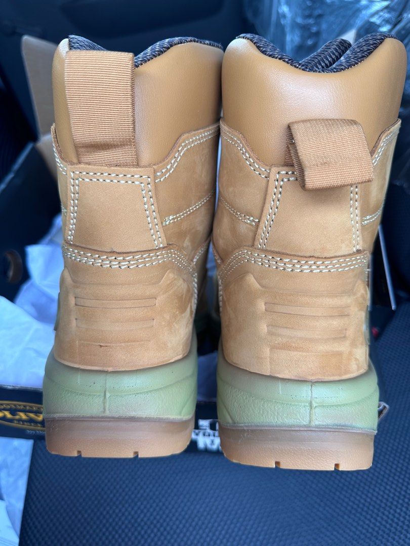 safety walking boots