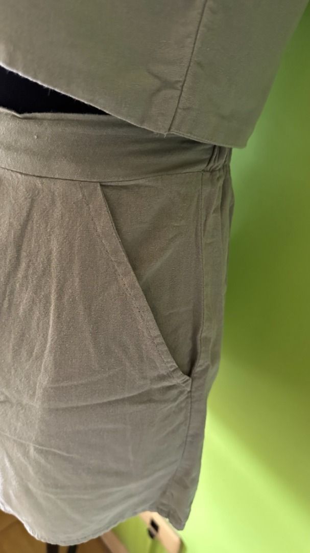 Sage Green Linen Coords (Category: Sets or Coordinates) located in Quezon City. Submitted by ccsonceloveditems (Listing ID 1253962509, Image 2). Description: Linen Set Sage green crop top + shorts Best fits XS MOP: Gcash BPI.