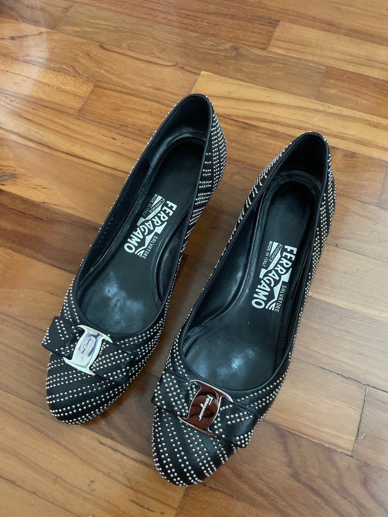 Studded vara bow pump shoe on sale