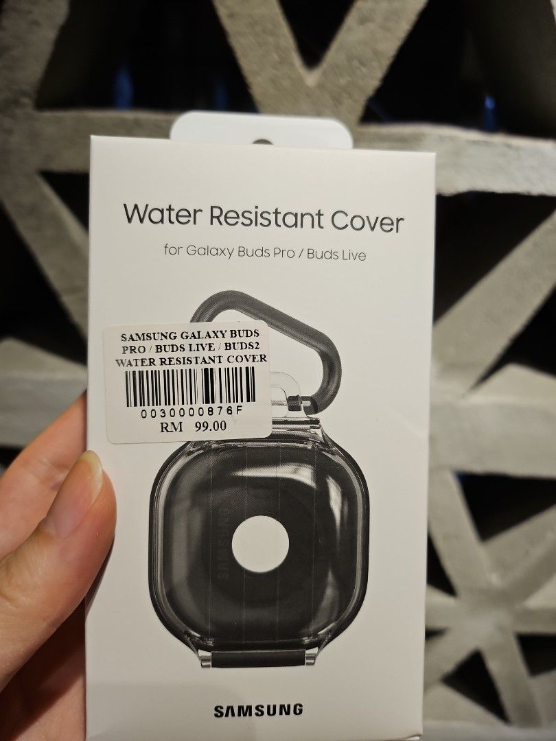 Is buds live discount waterproof