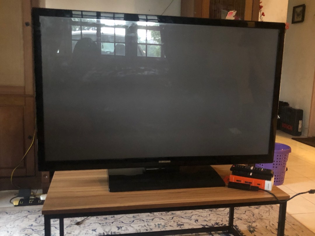 SAMSUNG TV 43 INCH PLASMA, TV & Home Appliances, TV & Entertainment, TV