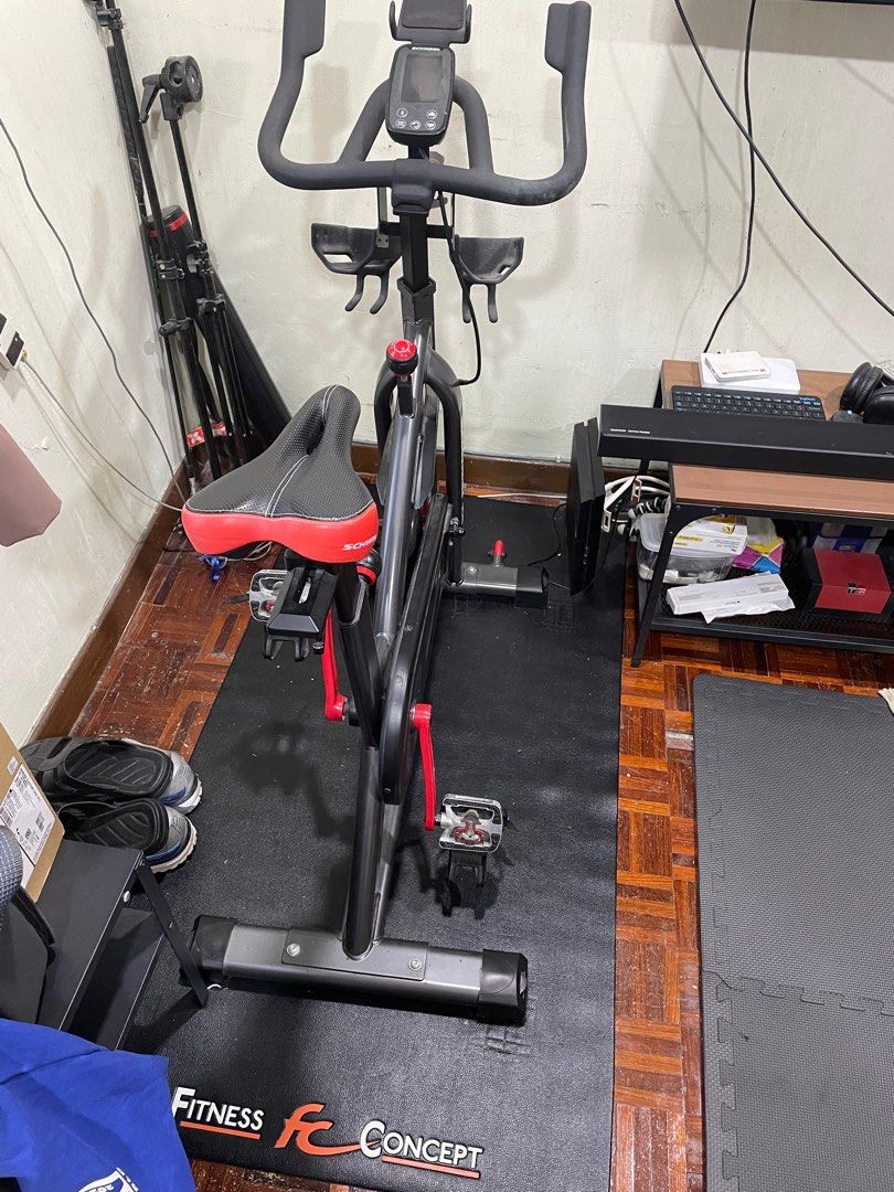 Schwinn IC8 Static Bicycle Sports Equipment Exercise Fitness