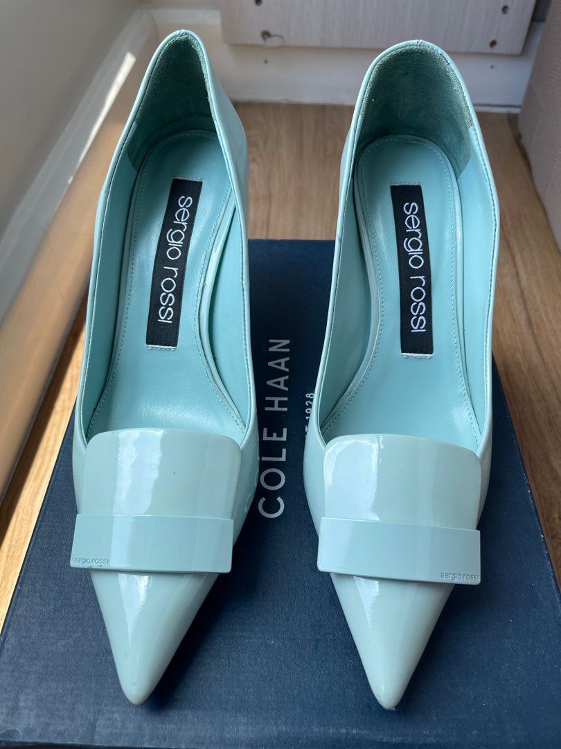 Sergio Rossi 38 (Category: Heels) located in Alcoy. Submitted by apinggga (Listing ID 1253931142, Image 2). Description: RFS: decluttering.