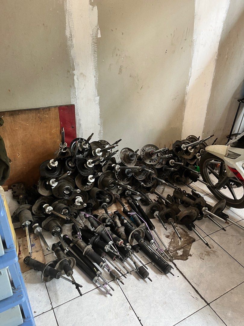 Shockbreaker Bekas, Aksesoris Mobil di Carousell