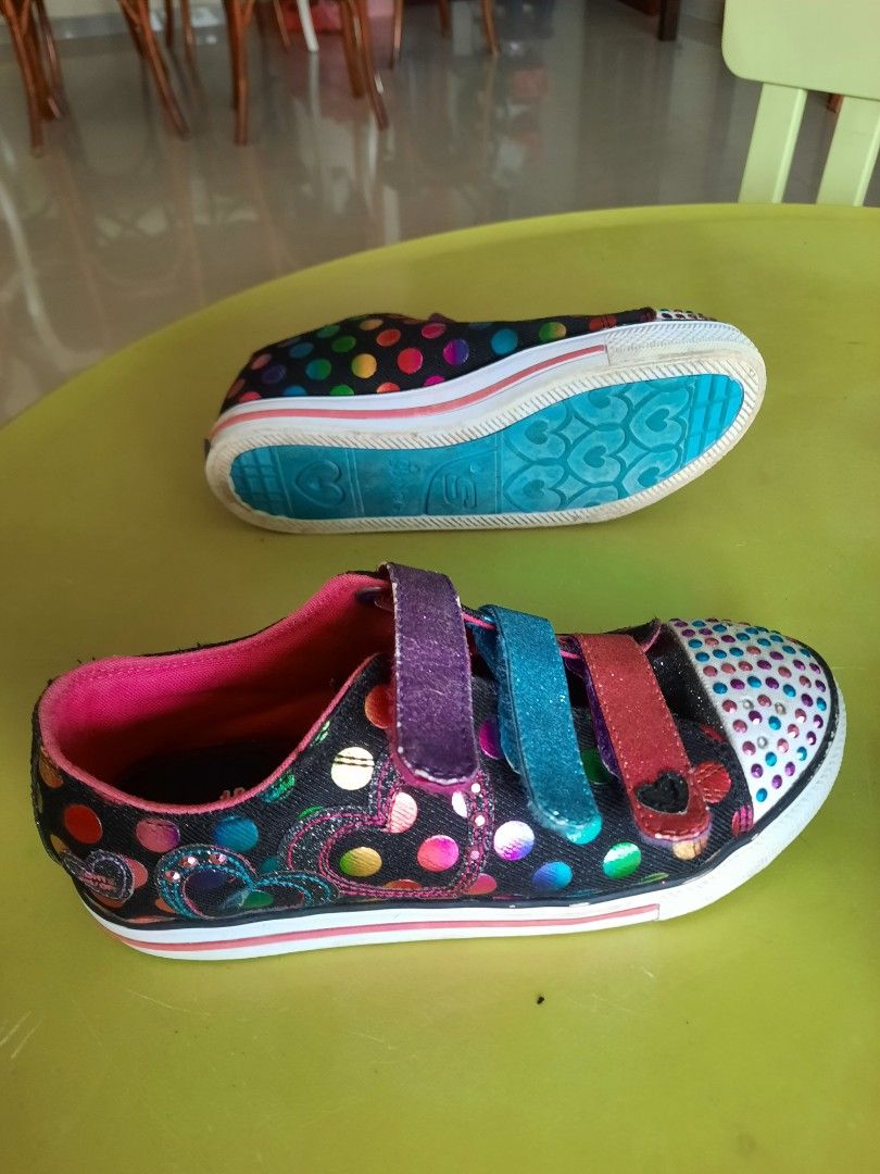 Girls skechers size 1 cheap
