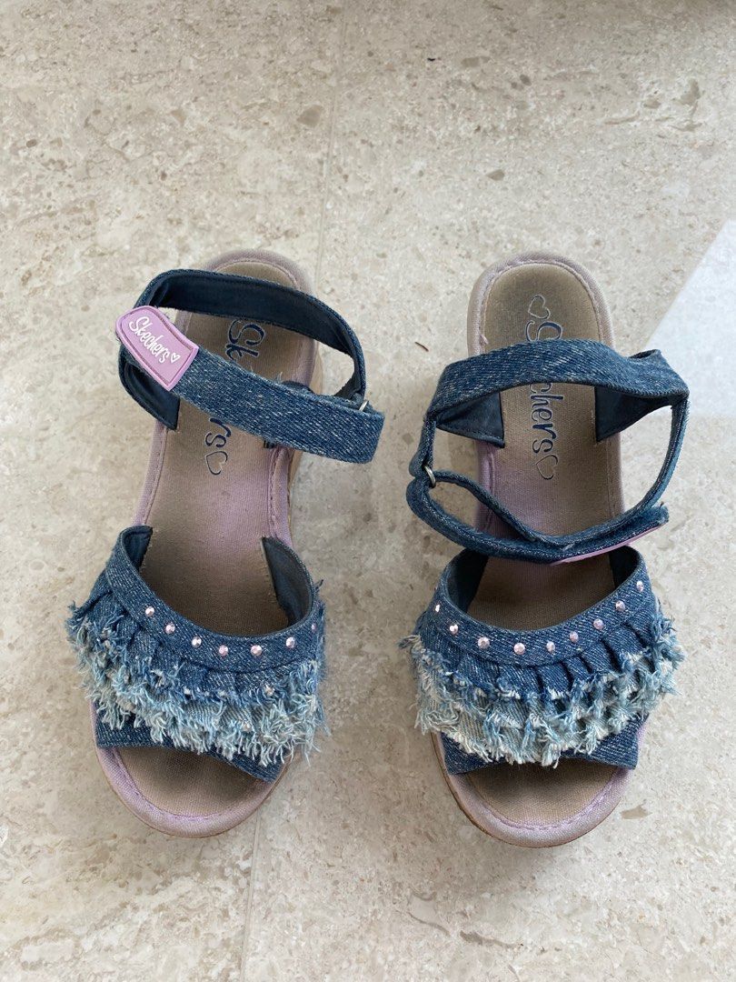 Girls sandals size 2.5 top