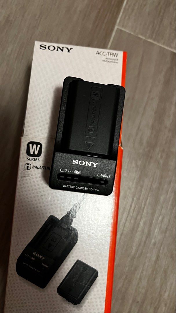 SONY ACC-TRW Travel Charger KIT, 攝影器材, 攝影配件, 電池及充電器