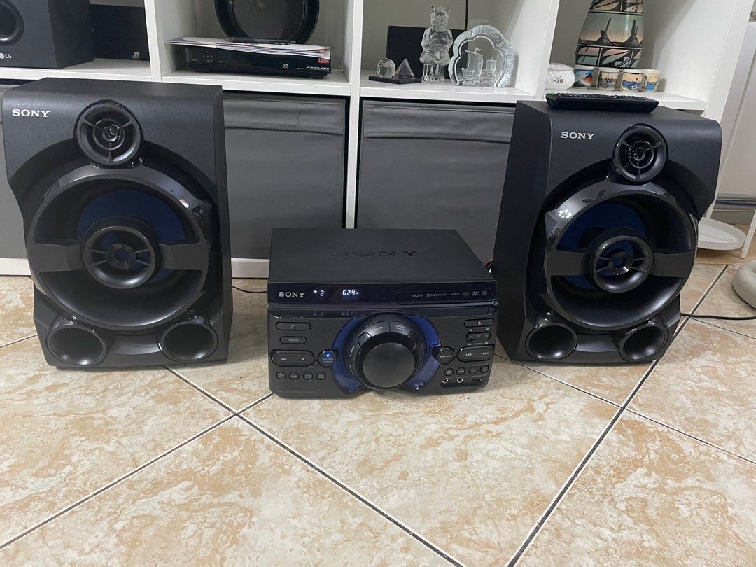 Sony MHC M40D M40D High Power Audio System with DVD Php 8 500