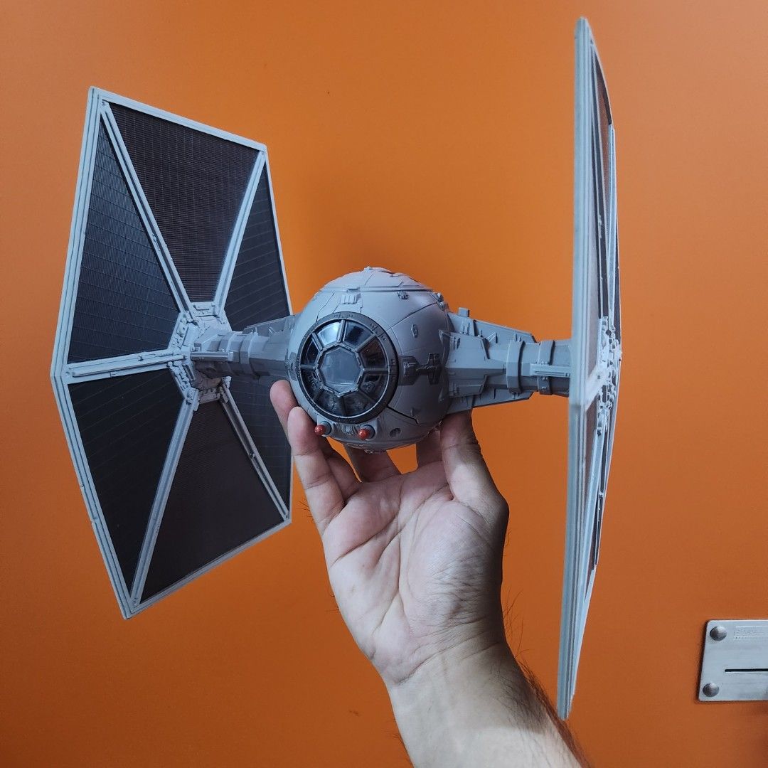 Solo tie shop fighter hasbro