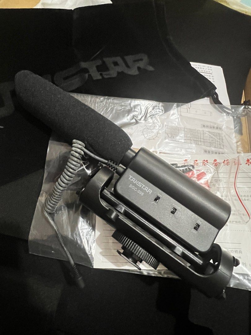 Startak recording microphone (Category: Microphones) located in Pasig City. Submitted by _glamshop_ (Listing ID 1253902197, Image 2). Description: Brand new. Selling low. Decluttering.
