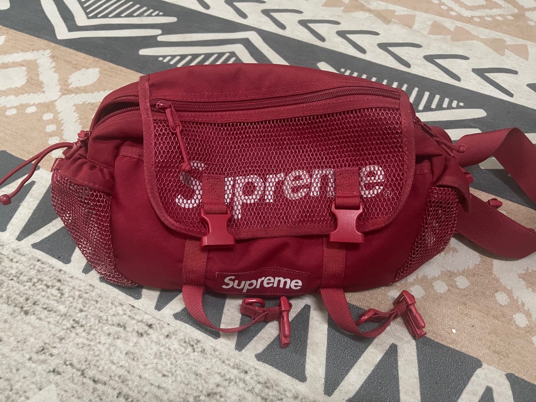 Supreme SS20 Waist Bag Review 