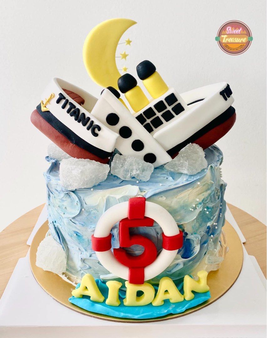Titanic cake Topper edible Icing or Wafer